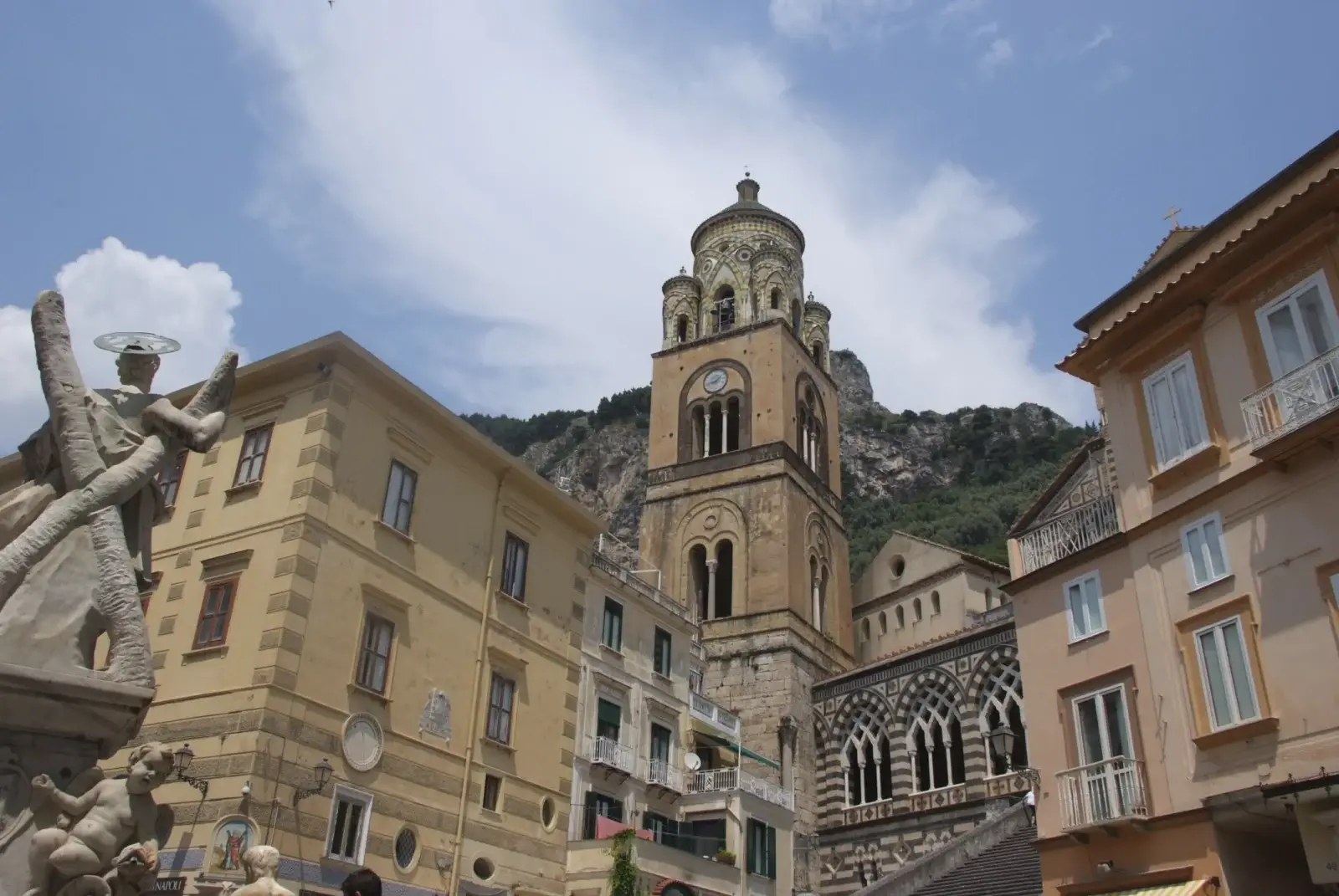 Amalfi stad på Amalfikusten